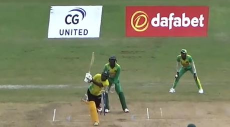 Jamaica Scorpions vs Windward Islands Volcanoes: Krik Mckenzie's 59* off 74