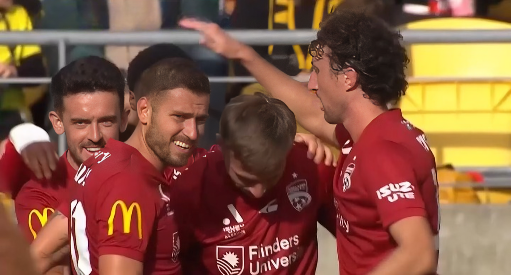 Wellington Phoenix 1-2 Adelaide United | Round 13