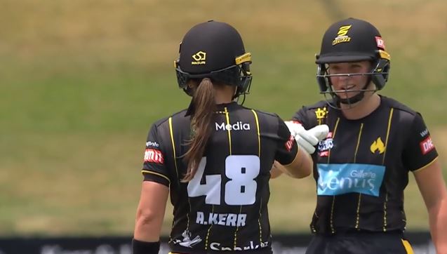 Amelia Kerr's 67* off 51 | Match 5