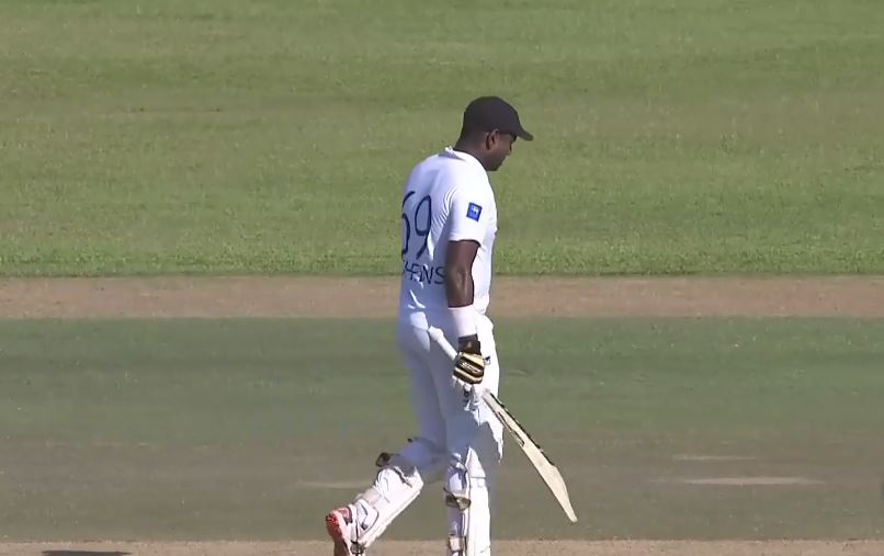 poster url for 2nd Test, Day 1: Angelo Mathews's 88 off 185