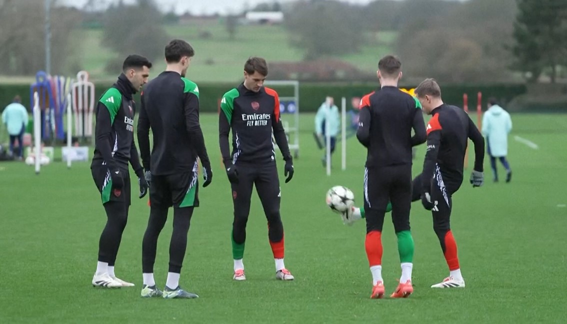 Arsenal train at home ahead of UCL clash with Monaco