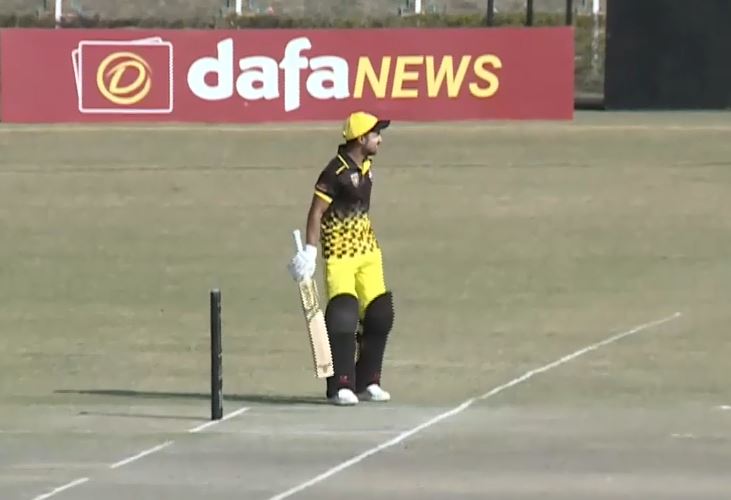 Arjun Azad's 69 off 32 | Match 8 