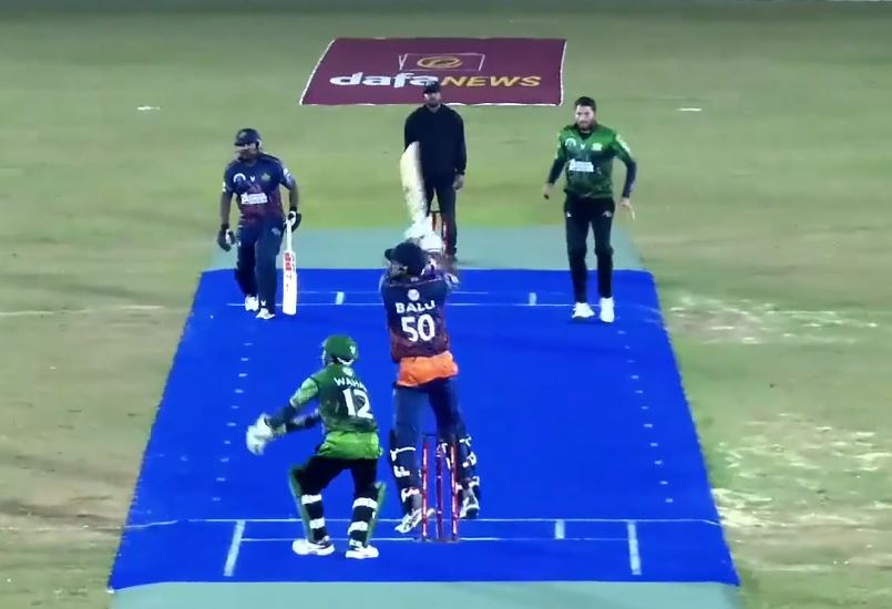 Asif Iqbal's 4 for 23 | Match 13