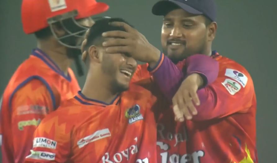 Match 36: Durbar Rajshahi beat Sylhet Strikers by 5 wickets | Hindi Highlights