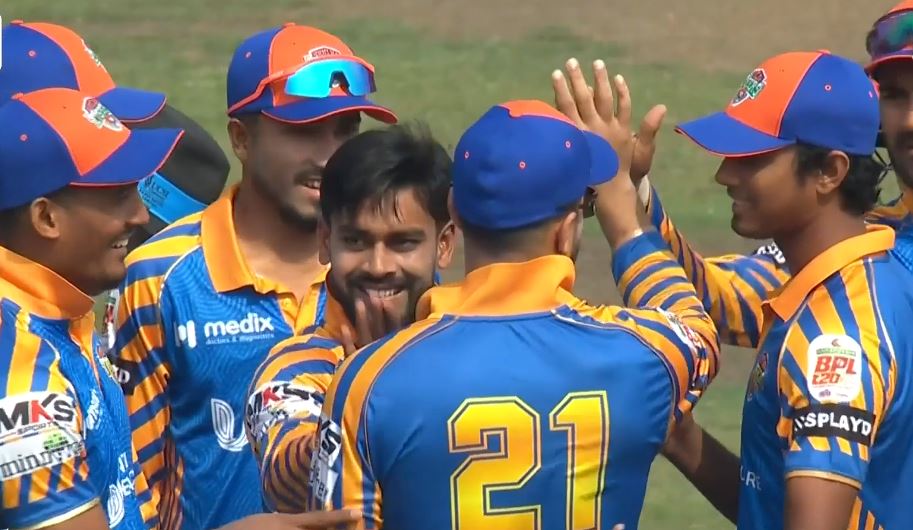 Khulna Tigers beat Rangpur Riders by 9 wickets | Eliminator 