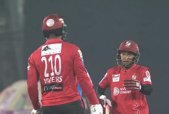 Final: Fortune Barishal beat Chittagong Kings by 3 wickets | Bengali Highlights