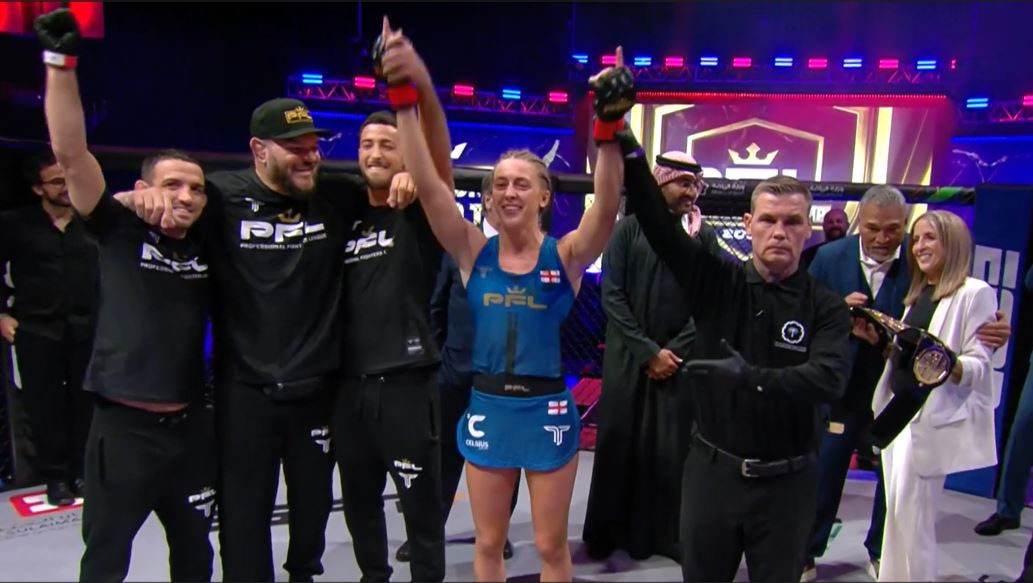 Dakota Ditcheva vs Taila Santos | Fight Highlights