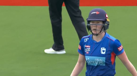 Lauren Down's 50* off 48 | Match 29