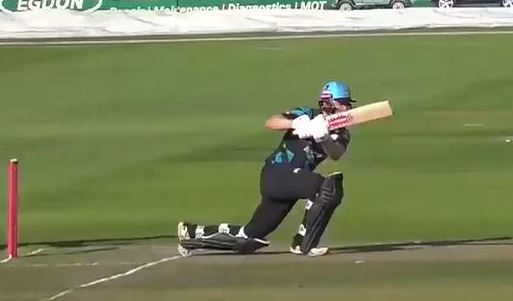 Worcestershire vs Derbyshire: Ed Pollock's 67 off 47