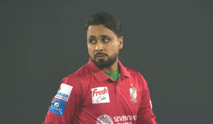 Faheem Ashraf's 3 for 15 | Match 38 