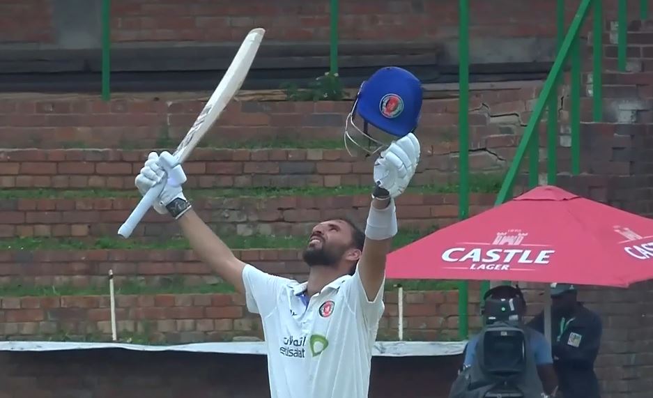 Ismat Alam's 101 off 181 | 2nd Test, Day 4