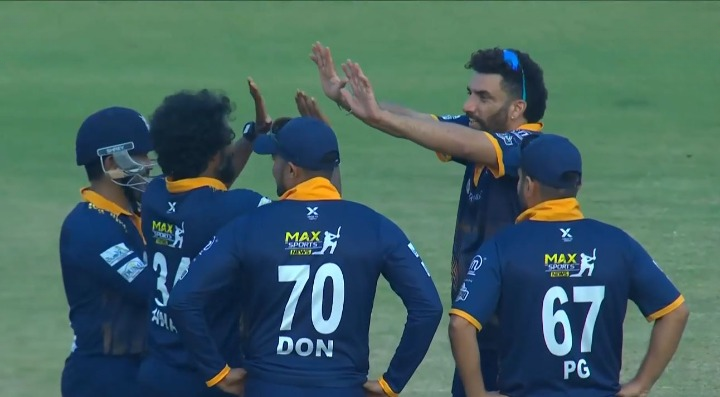 Delhi Royals beat Dubai Giants by 6 wickets | Match 14