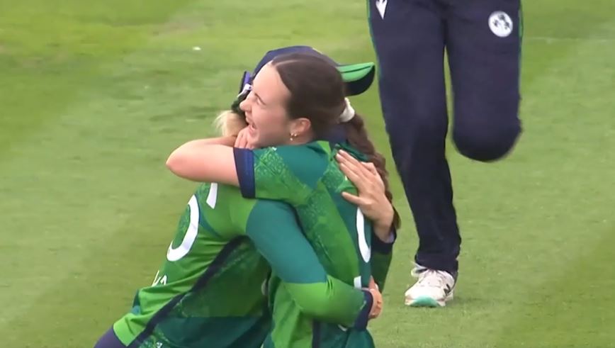 1st T20I: Aimee Maguire's 3 for 30