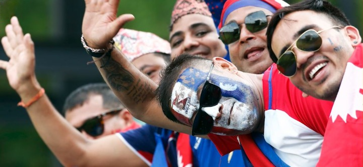 Remember the frame: Passion of Nepal fans