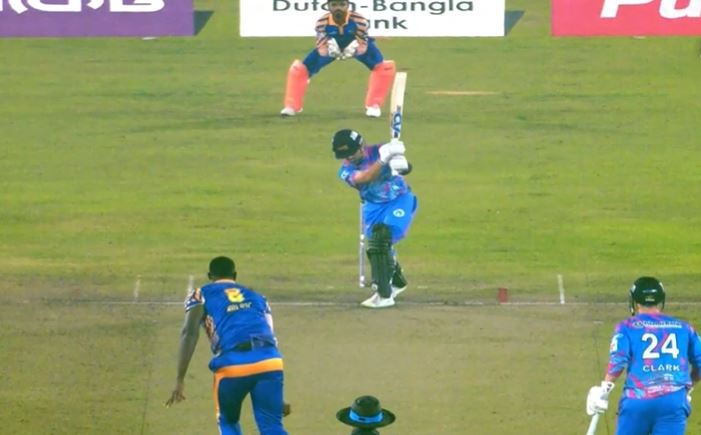 NO-LOOK SIX! Khwaja Nafay sent Jason Holder to the cleaners