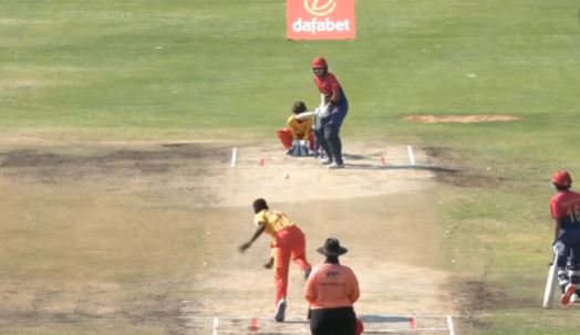 UAE vs Zimbabwe: Esha Oza's 84 off 65