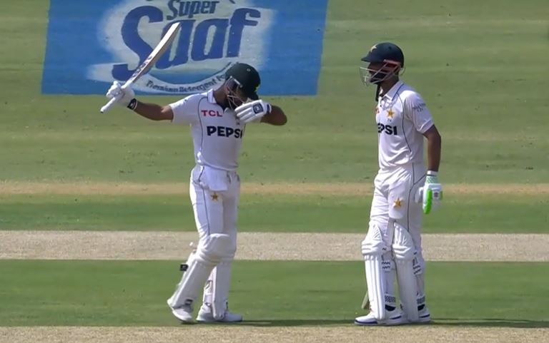 poster url for 1st Test, 1st Innings, Pakistan: All Sixes