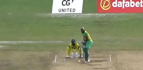 Jamaica Scorpions vs Windward Islands Volcanoes: Sunil Ambris's 59 off 60