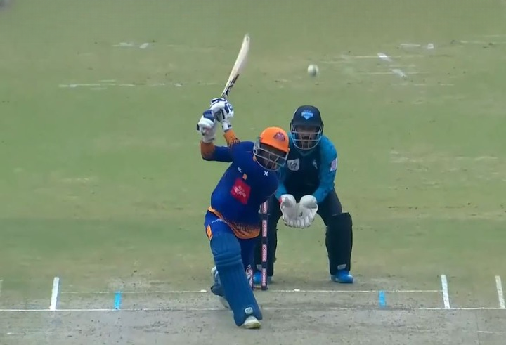 poster url for Adamas Howrah Warriors vs Harbour Diamonds: Sk Asif Hossain's 99* off 57