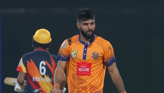 Adamas Howrah Warriors vs Rashmi Medinipur Wizards: Saksham Chaudhary's 5 for 10