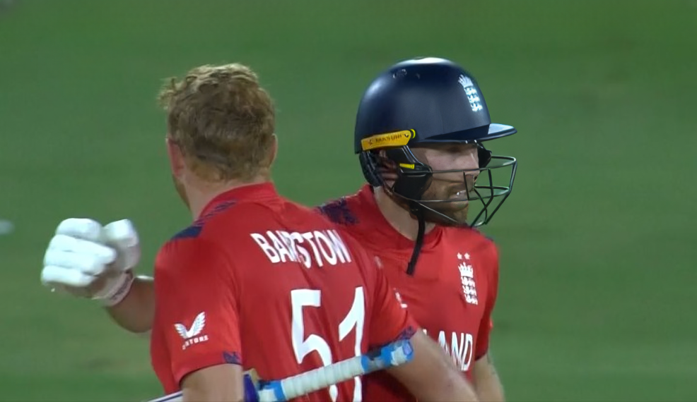 Super 8, M2: England beat West Indies by 8 wickets 