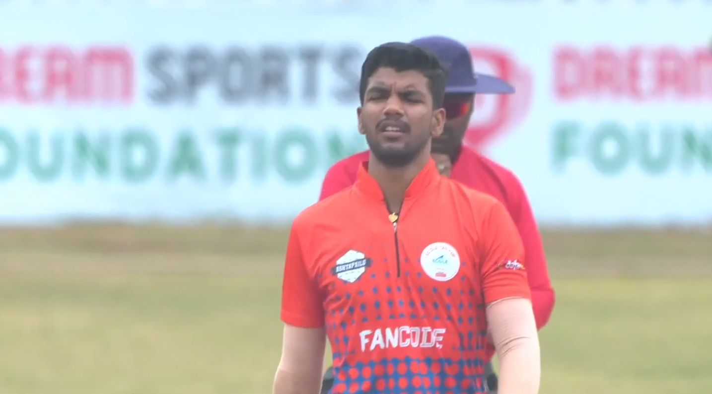 Ashtapailu Sports vs SDCA: Deepak Dangi's 4 for 14