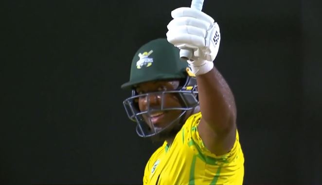 Jamaica Scorpions vs Leeward Islands Hurricanes: Odean Smith's 52 off 33