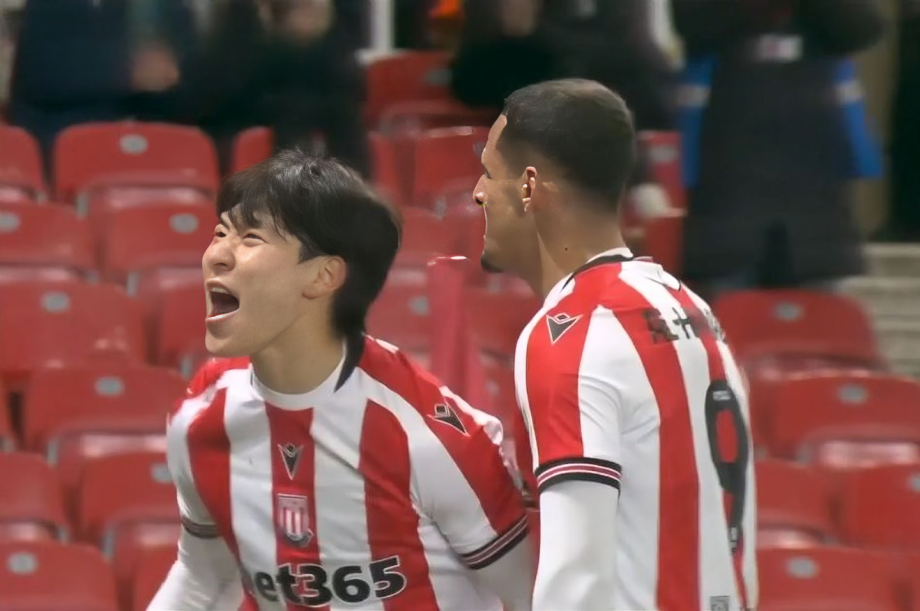 Stoke City 1-0 Blackburn Rovers | Round 37 