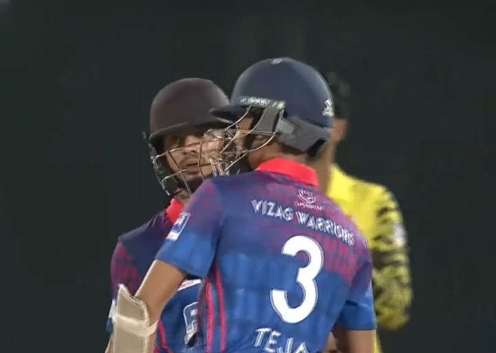 M11: Godavari Titans vs Vizag Warriors - Telugu Highlights 