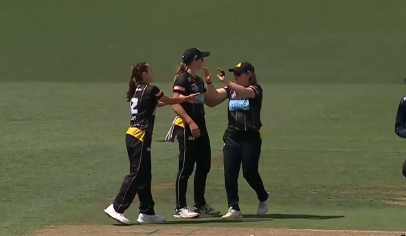 Wellington Blaze beat Northern Brave by 4 runs | Match 5