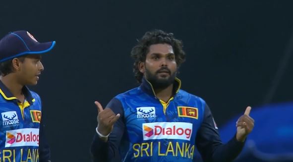 2nd ODI: Wanindu Hasaranga's 4 for 40