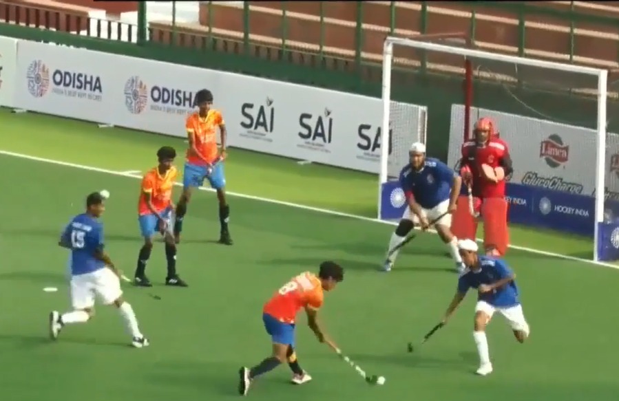 Maharashtra sail past Jammu & Kashmir 10-0