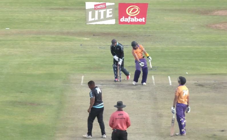 Fish River Eagles vs Etosha Wildcats: Zhivago Groenewald's 3 for 21