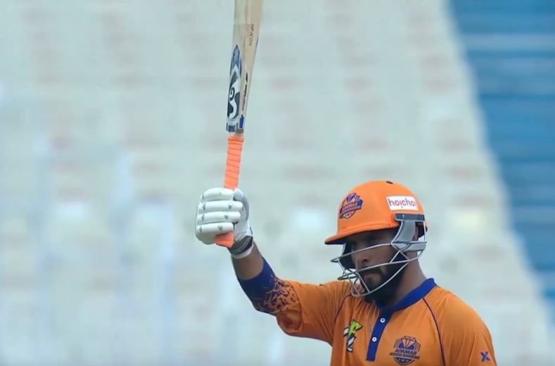 poster url for Shrachi Rarh Tigers vs Adamas Howrah Warriors: Saksham Chaudhary's 54 off 38