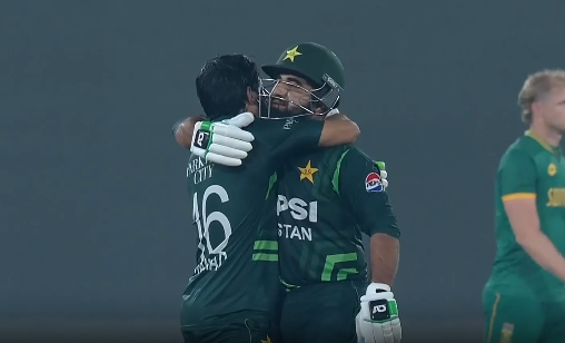 Pakistan beat South Africa by 6 wickets | Match 3