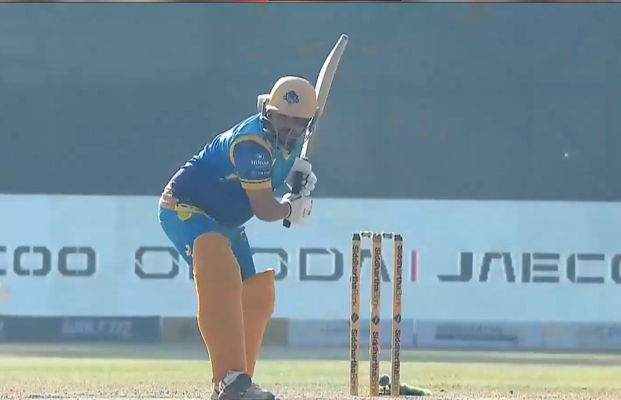 Jaykishan Kolsawala's 53 off 39 | Eliminator