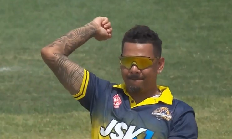 Mississauga vs Surrey: Sunil Narine's 3 for 19