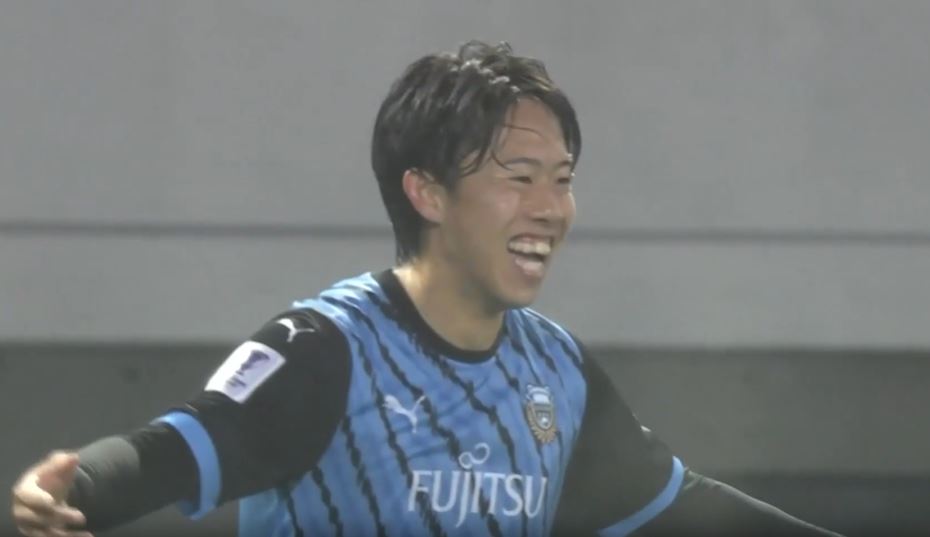 Asahi Sasaki's awe-inspiring strike left the goalkeeper clueless