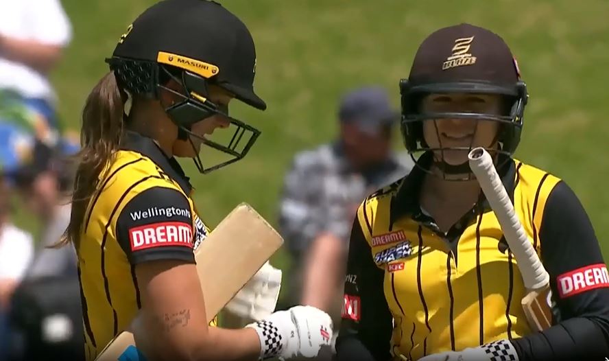 Wellington Blaze beat Central Hinds by 8 wickets | Match 10