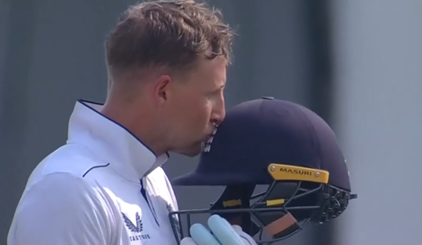 1st Test, Day 3: Joe Root's 176* off 277