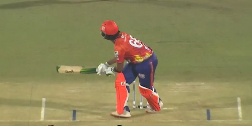 Reverse Scoop Magic! Anamul Haque's incredible six over Third Man