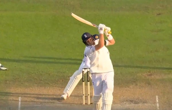 1st Test, Day 4: Joe Root's 62* off 128