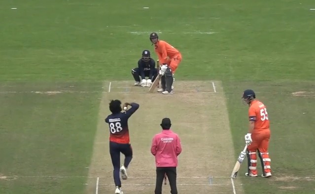 Netherlands vs USA: Scott Edwards's 81* off 40