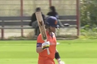 poster url for Netherlands vs USA: Max O' Dowd's 77 off 126