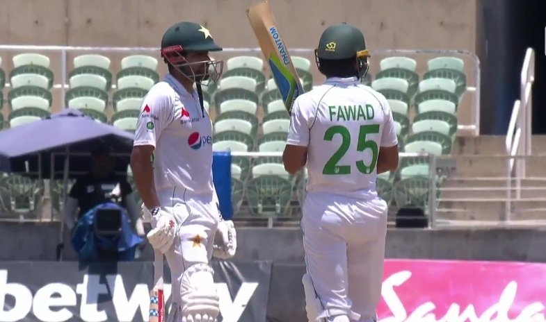 From 2/3 to 212/4, Babar & Fawad rescue PAK on Day 1