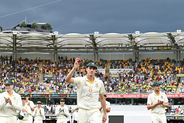 The Ashes: Twitter reacts to ENG's collapse on Day 1