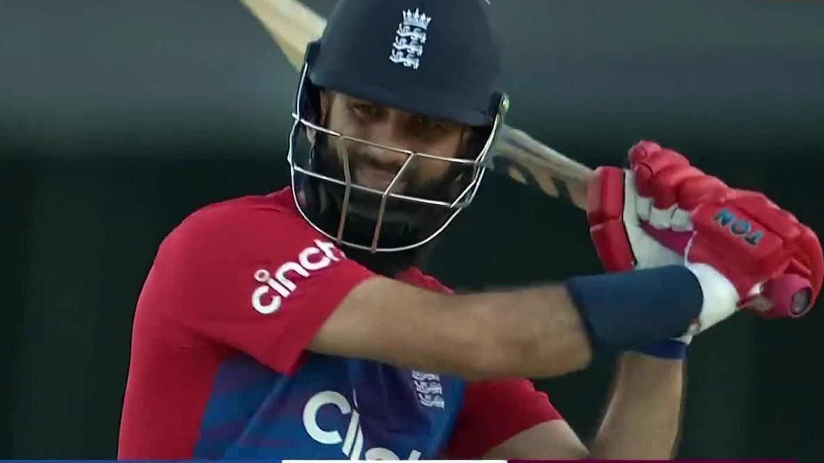 63 with 7 sixes! Moeen Ali lights up Kensington Oval