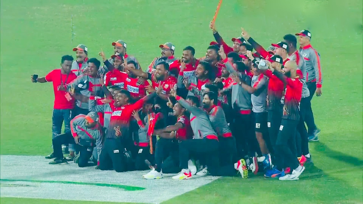 CHAMPIONS! Comilla Victorians win by 1 run