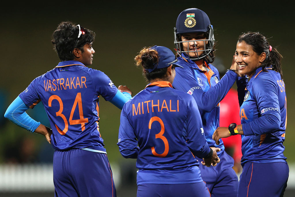 Unbeaten knocks from Verma, Mandhana help IND crush SL by 10 wickets
