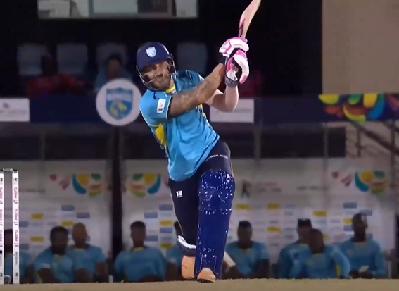 60 off 35! Faf's fiery knock guides Kings to a flying start